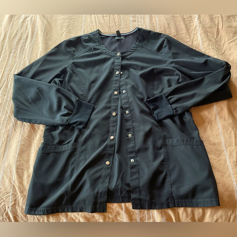 Scrub jacket